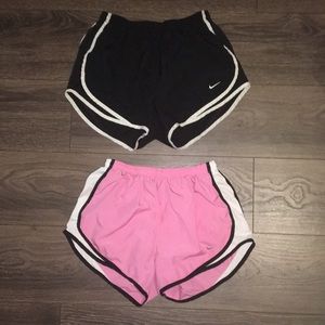 Bundle of 2 Nike shorts